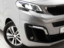 Peugeot Traveller