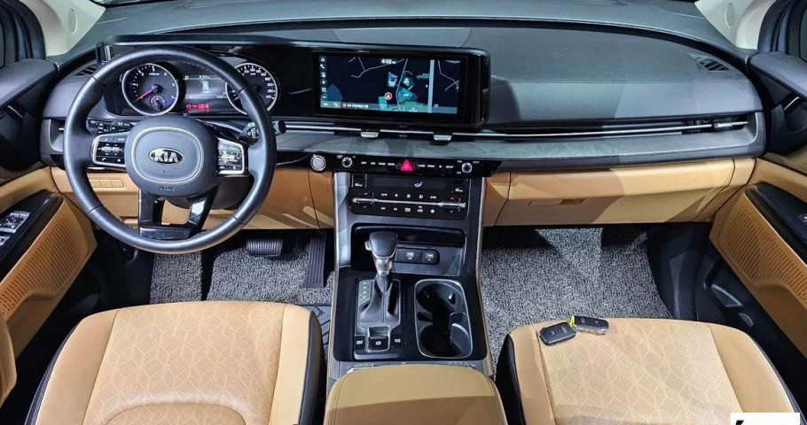 Kia Carnival 