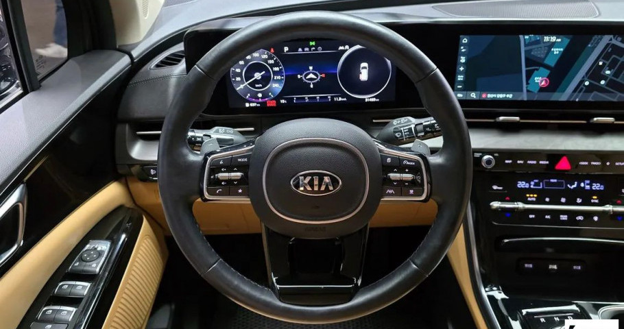 Kia Carnival 
