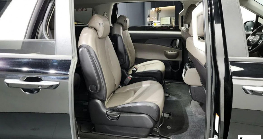 Kia Carnival NEW 
