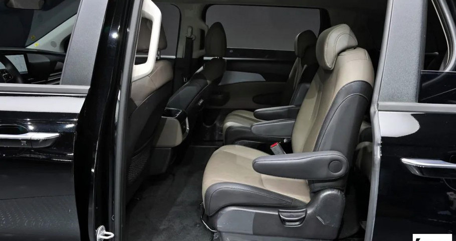 Kia Carnival NEW 