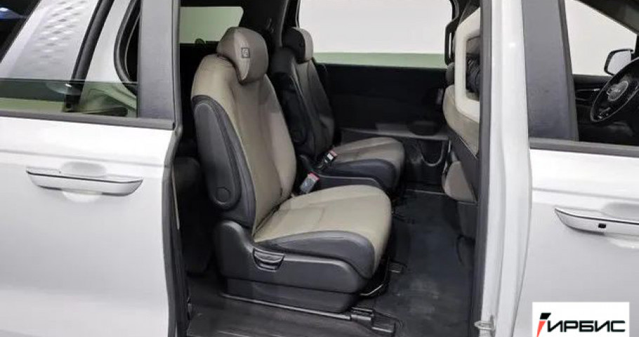 Kia Carnival NEW 