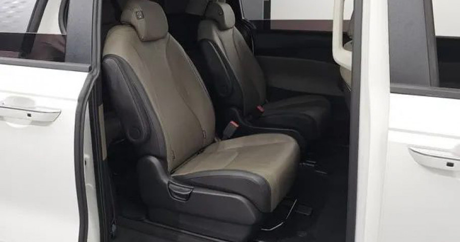 Kia Carnival NEW 