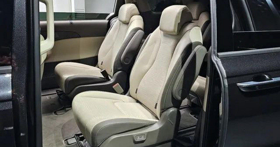 Kia Carnival NEW 