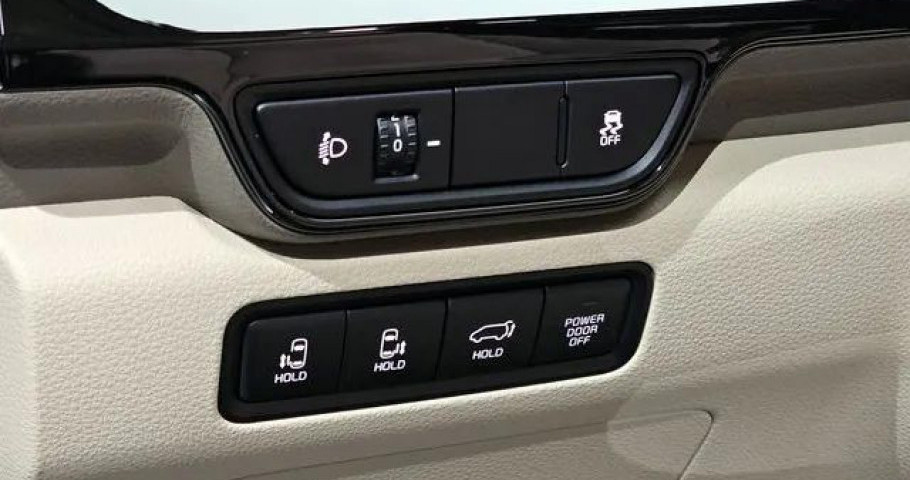 Kia Carnival NEW 